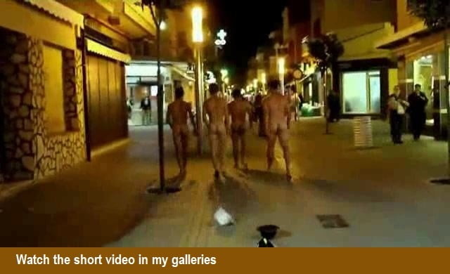 Daring in public 8 #90137319