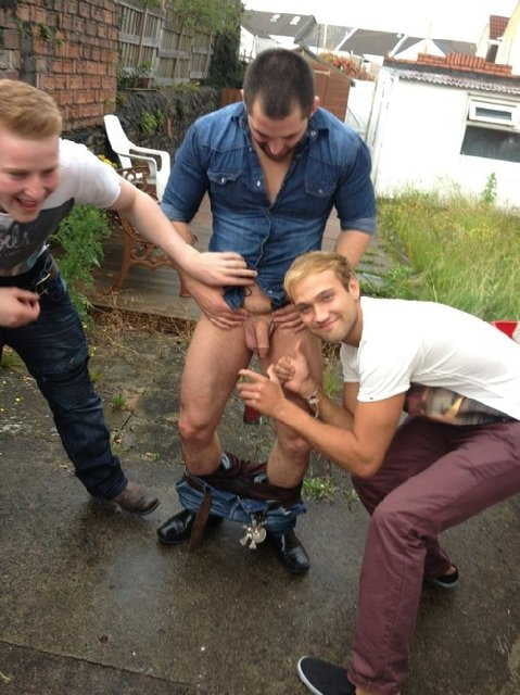 Daring in public 8 #90137483
