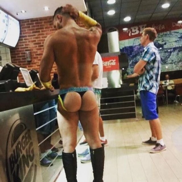 Daring in public 8 #90137511