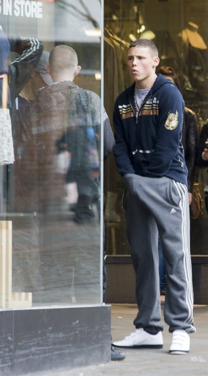 Daring in public 8 #90137604