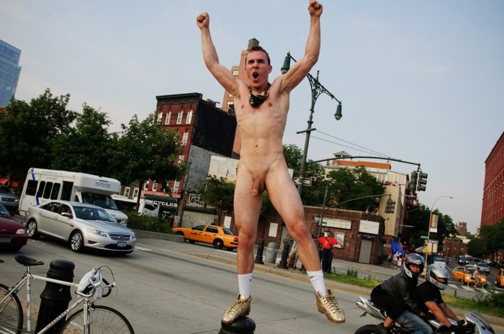 Daring in public 8 #90137722
