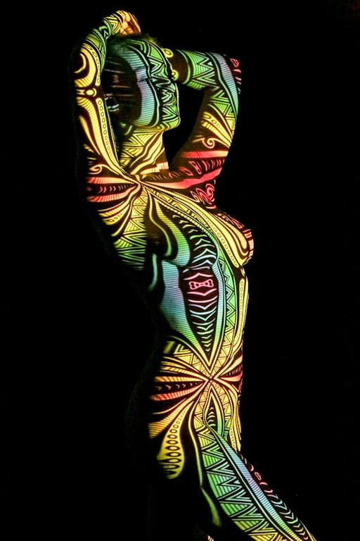 Bodypaint sexy-hot nude babes (best-of compilation)_2
 #101890155