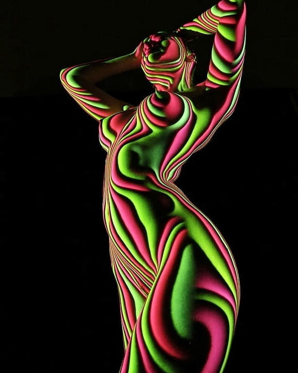 Bodypaint sexy-hot nude babes (best-of compilation)_2
 #101890166