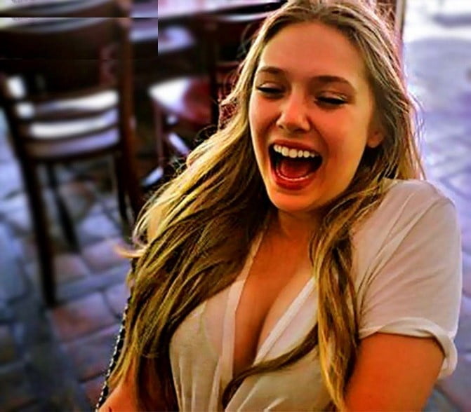 Elizabeth olsen
 #99861832