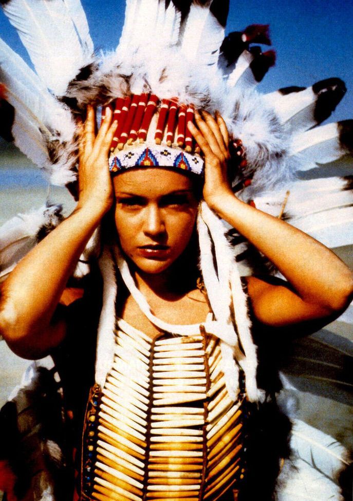 Alyssa Milano nackt #108065915