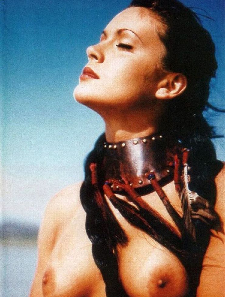 Alyssa Milano nackt #108065916