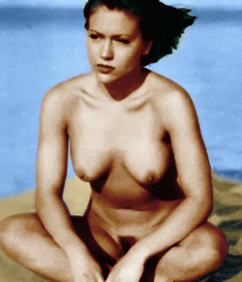 Alyssa Milano nackt #108065923
