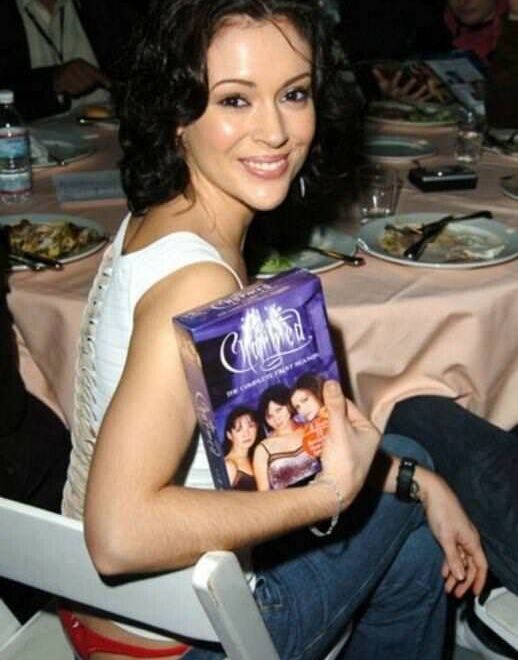 Alyssa Milano nackt #108065941