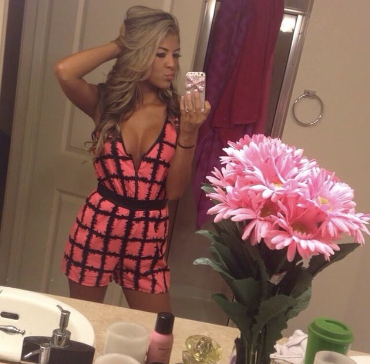 SUPER HOT Violamayyy #106149919