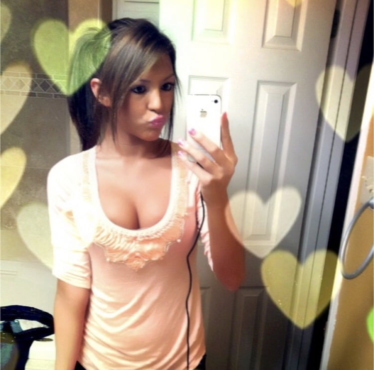 SUPER HOT Violamayyy #106149931