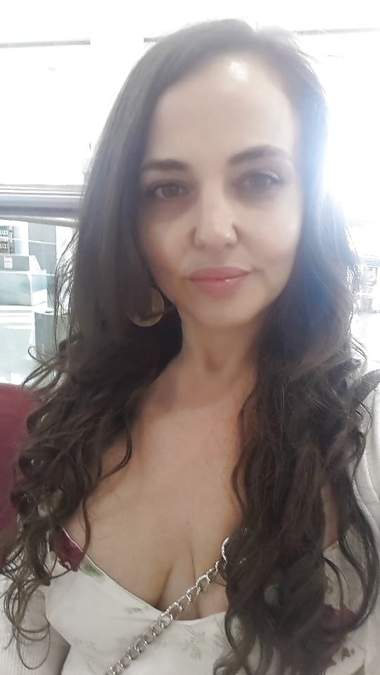 brunette top ms V #105215181