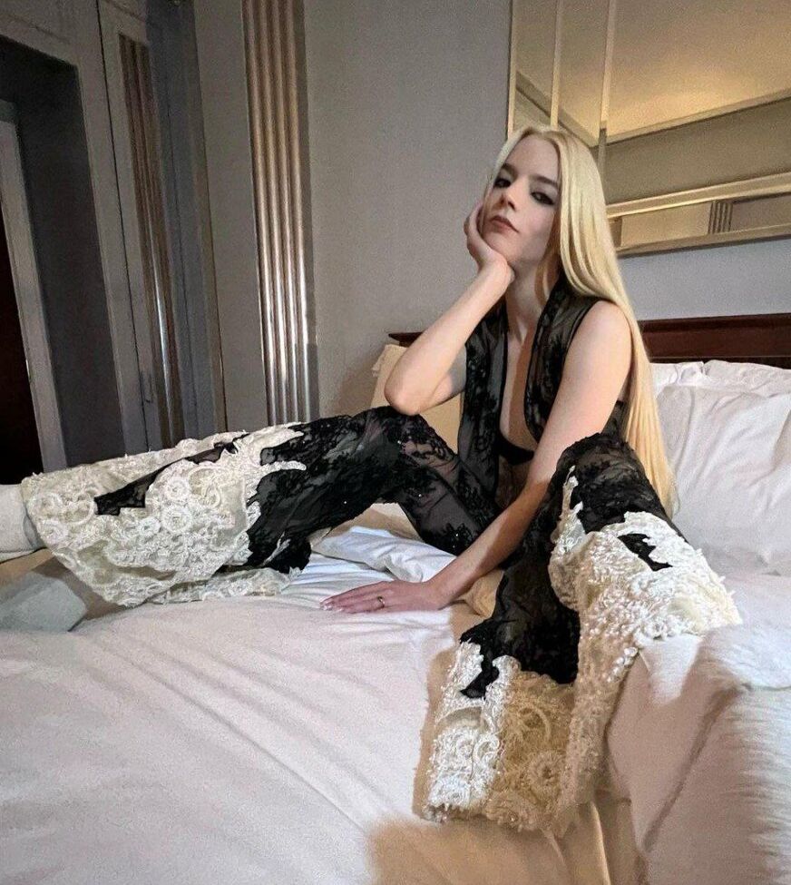 Anya Taylor-Joy nackt #107979153