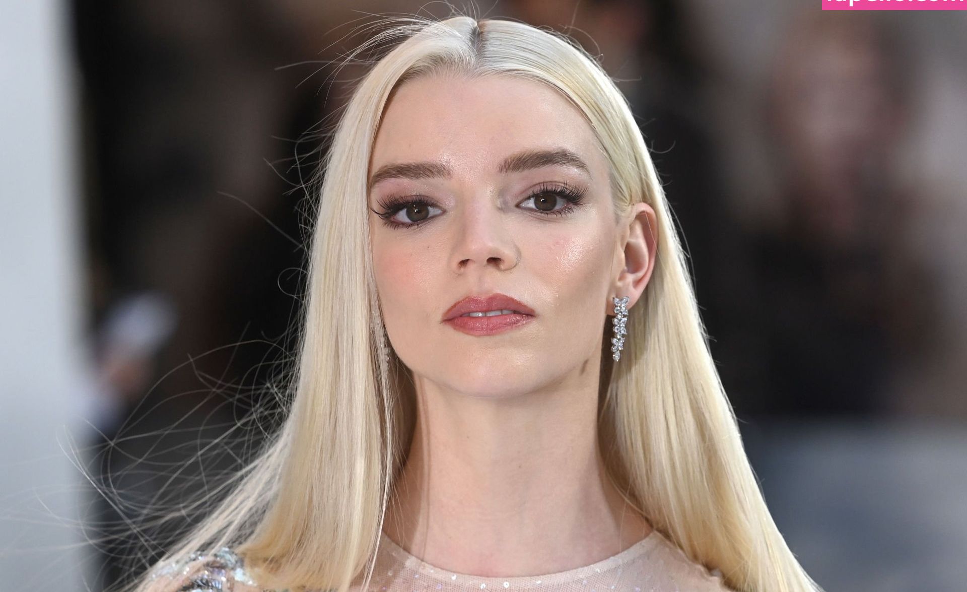 Anya Taylor-Joy nackt #107979545