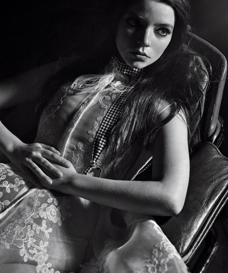 Anya Taylor-Joy nackt #107979591