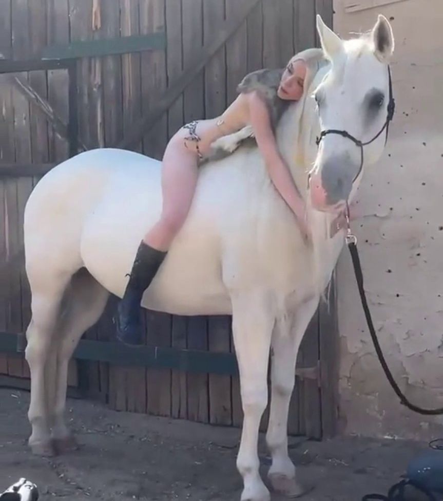 Anya Taylor-Joy nackt #107979599