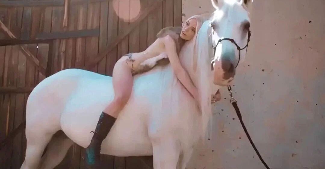 Anya Taylor-Joy nackt #107979602