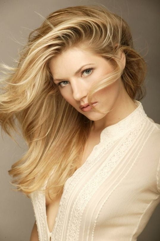 Katheryn winnick
 #92367889