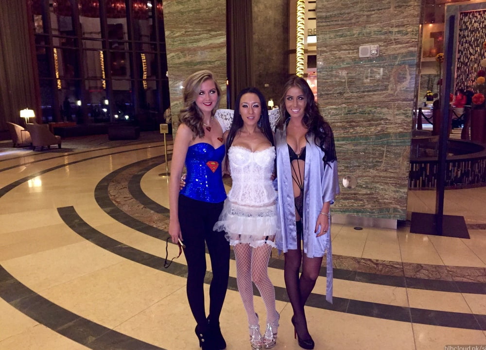 素人のブルネット 74
 #106241261