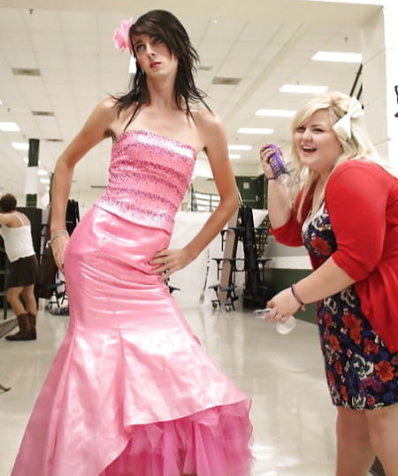 Ella está a cargo
 #81923618