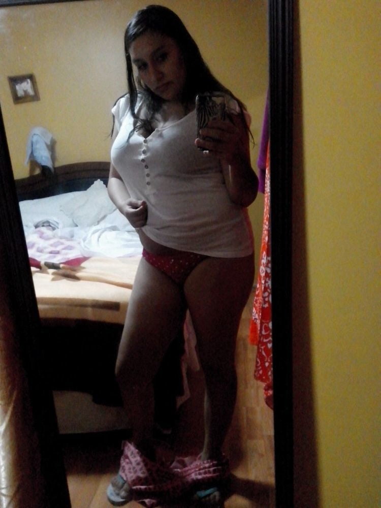 Tetona putipobre #90770675