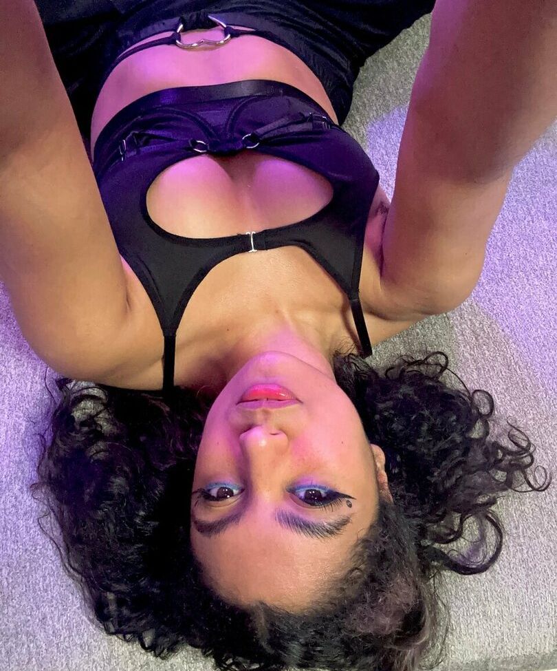 TheStartOfus nackt #108711179