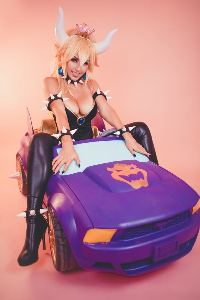 Bowsette
 #82083103