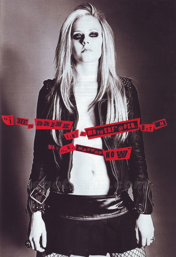 Avril Lavigne come as you are.
 #92544913