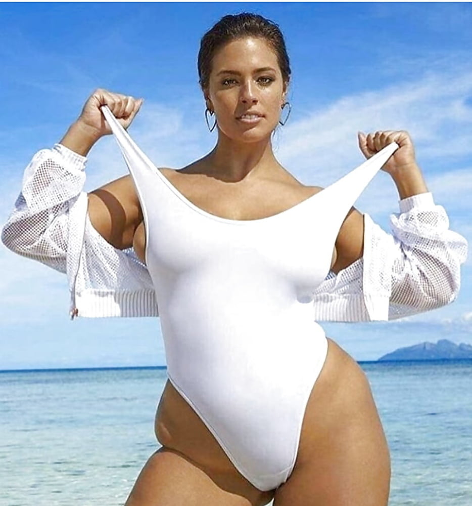 Ashley graham
 #90668180