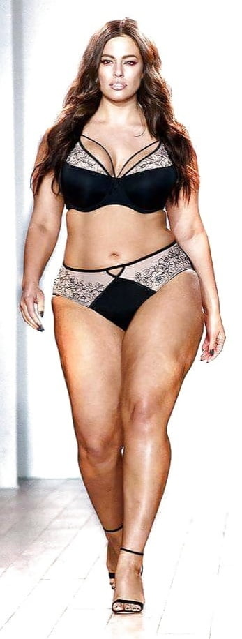 Ashley Graham
 #90668251