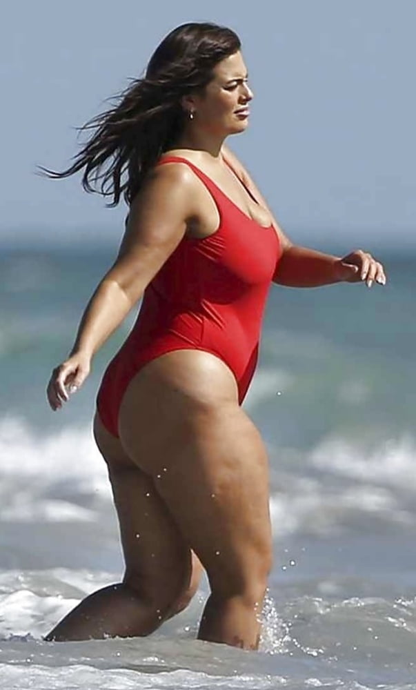 ASHLEY GRAHAM #90668295