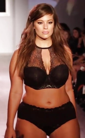 Ashley graham
 #90668739