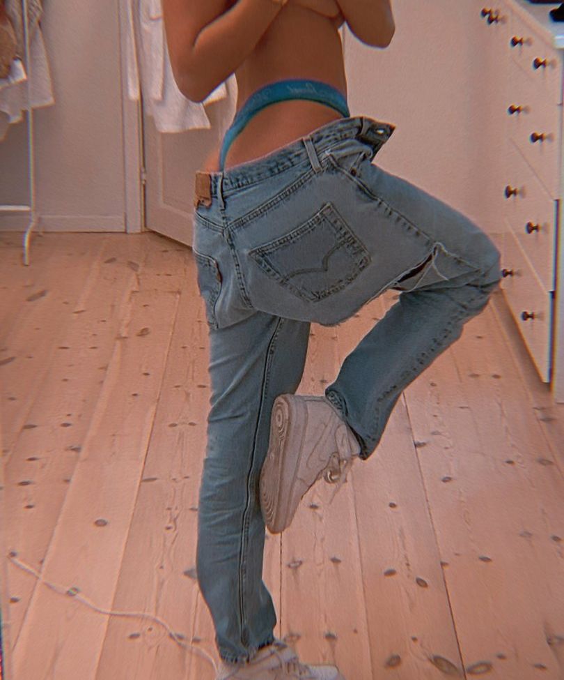 Thalebabe93 desnuda #109786700