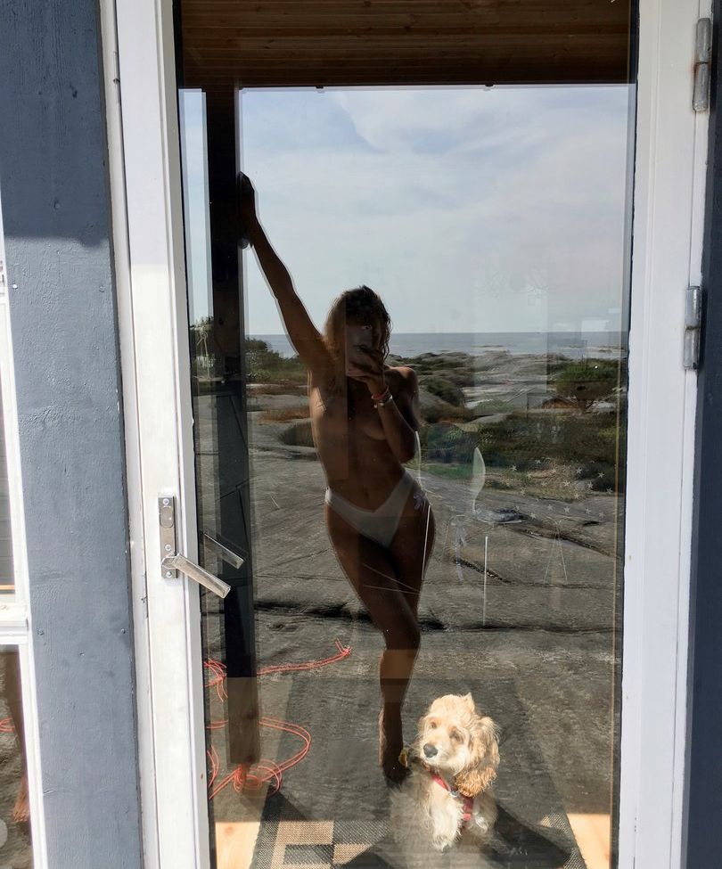 Thalebabe93 desnuda #109786721