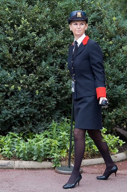 Millitärische Frauen
 #93177949