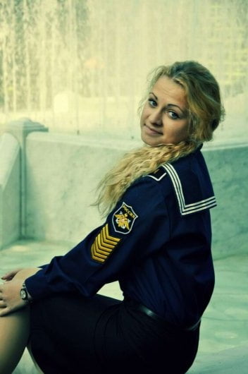 Millitärische Frauen
 #93177955