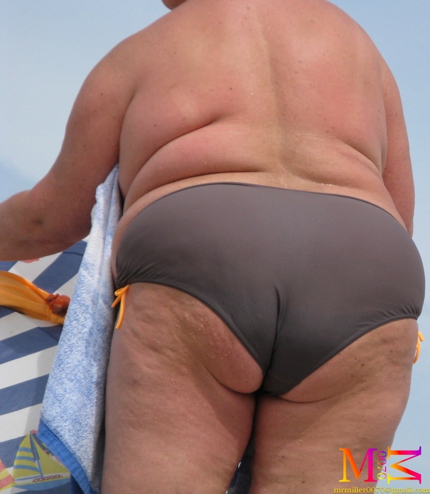 Cellulite booty (bikini voyeur must see !!!)
 #79804538