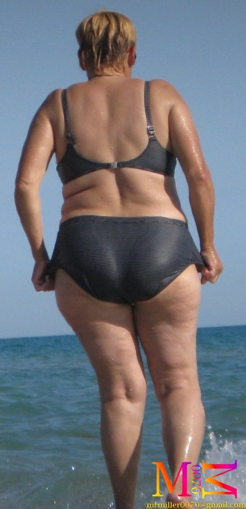 Cellulite booty (bikini voyeur must see !!!)
 #79804539