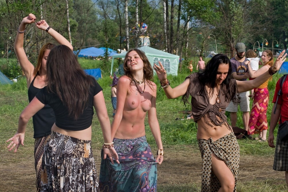 Hippie Chicks #80439535