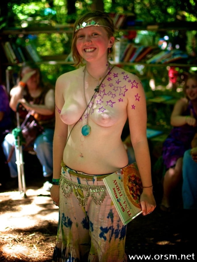 Hippie Chicks #80439602