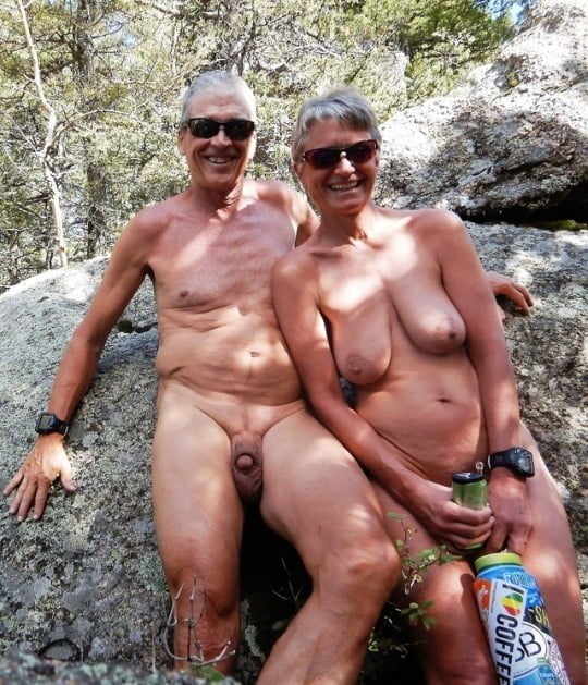 587 old couples #103875362