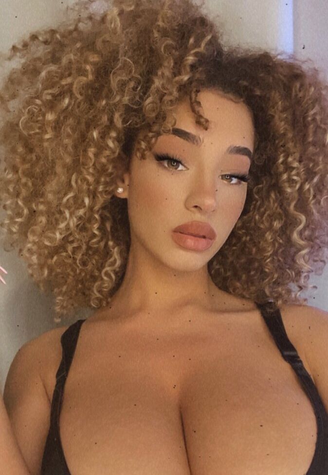 Dana Curly nude #108697563