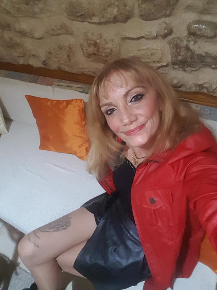 Griechische Milf aus sozialen Medien : dimitra
 #100458813