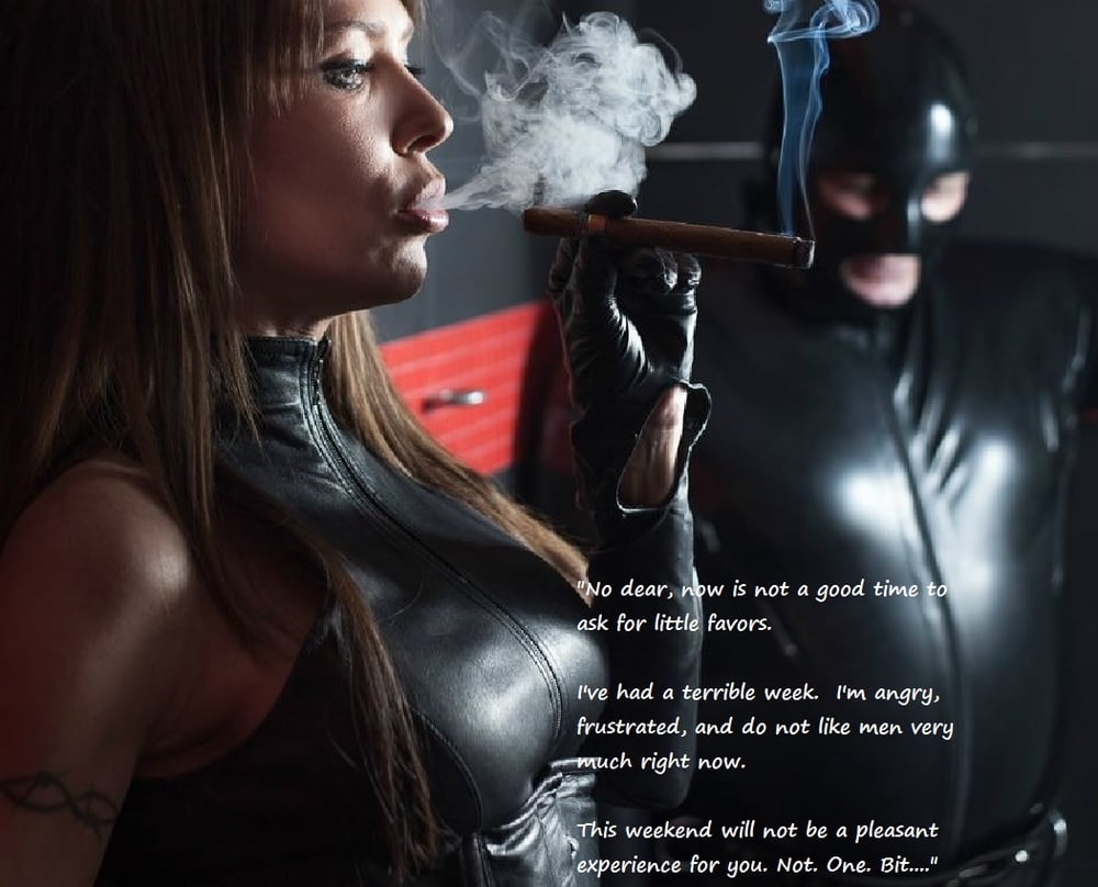 Voluptuosos fumadores
 #80932637