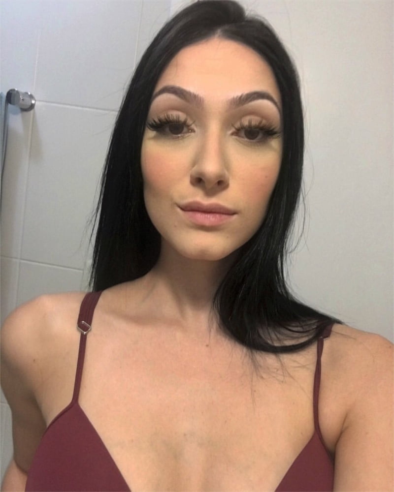 Bruna cembranelli fazenda - puta funkeirinha
 #81144491