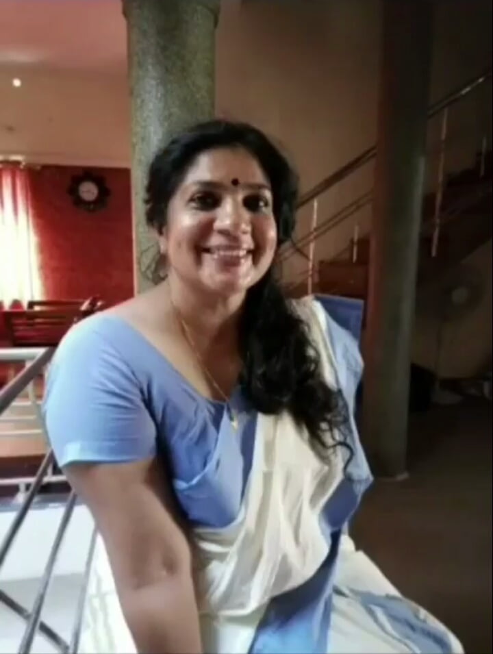 Kozhikode mallu latha auntiyude kallavedi #92332774