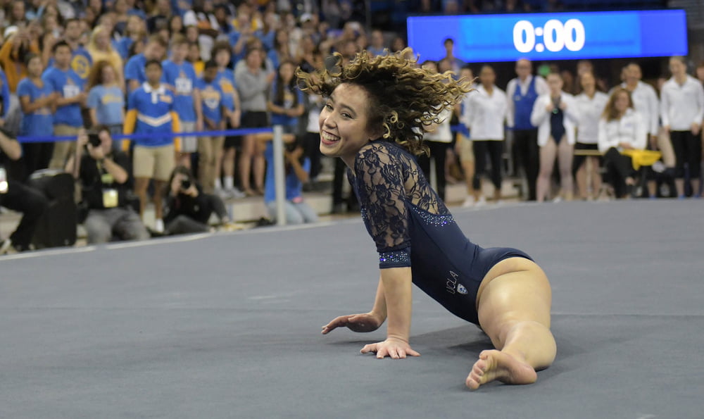 Katelyn ohashi
 #94533557