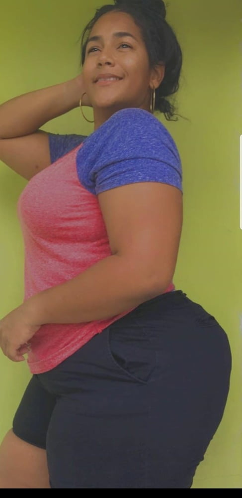 Maduras con las tetas manchadas me la ponen dura
 #101232423