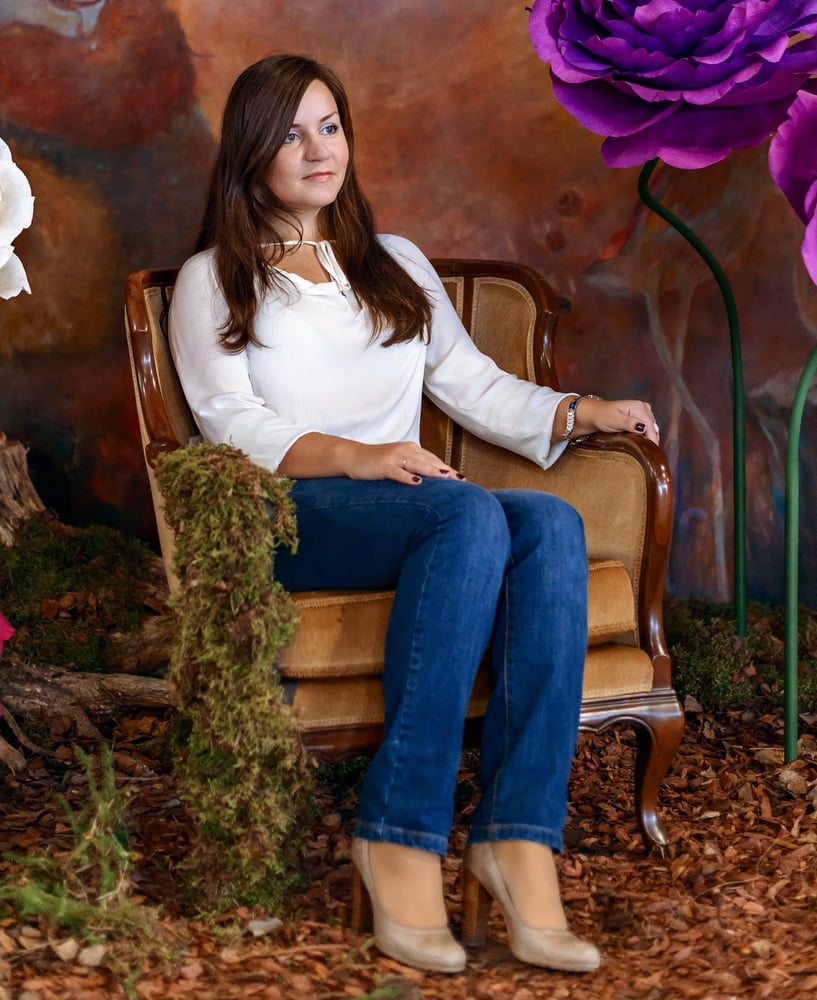 HUT Sluts Part A #89605795