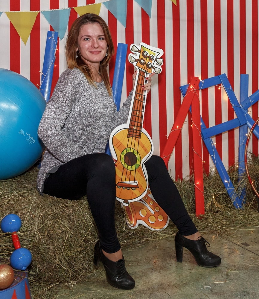 HUT Sluts Part A #89605816