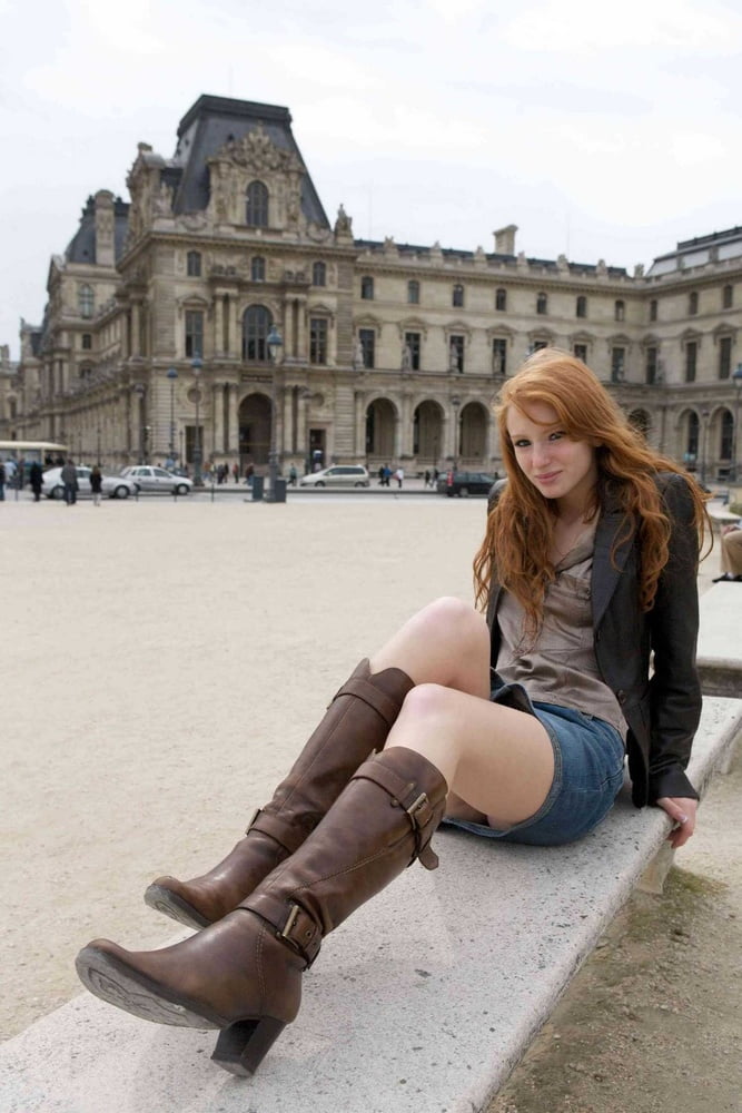 Hot redhead webslut ama exponer a sí misma
 #88352120